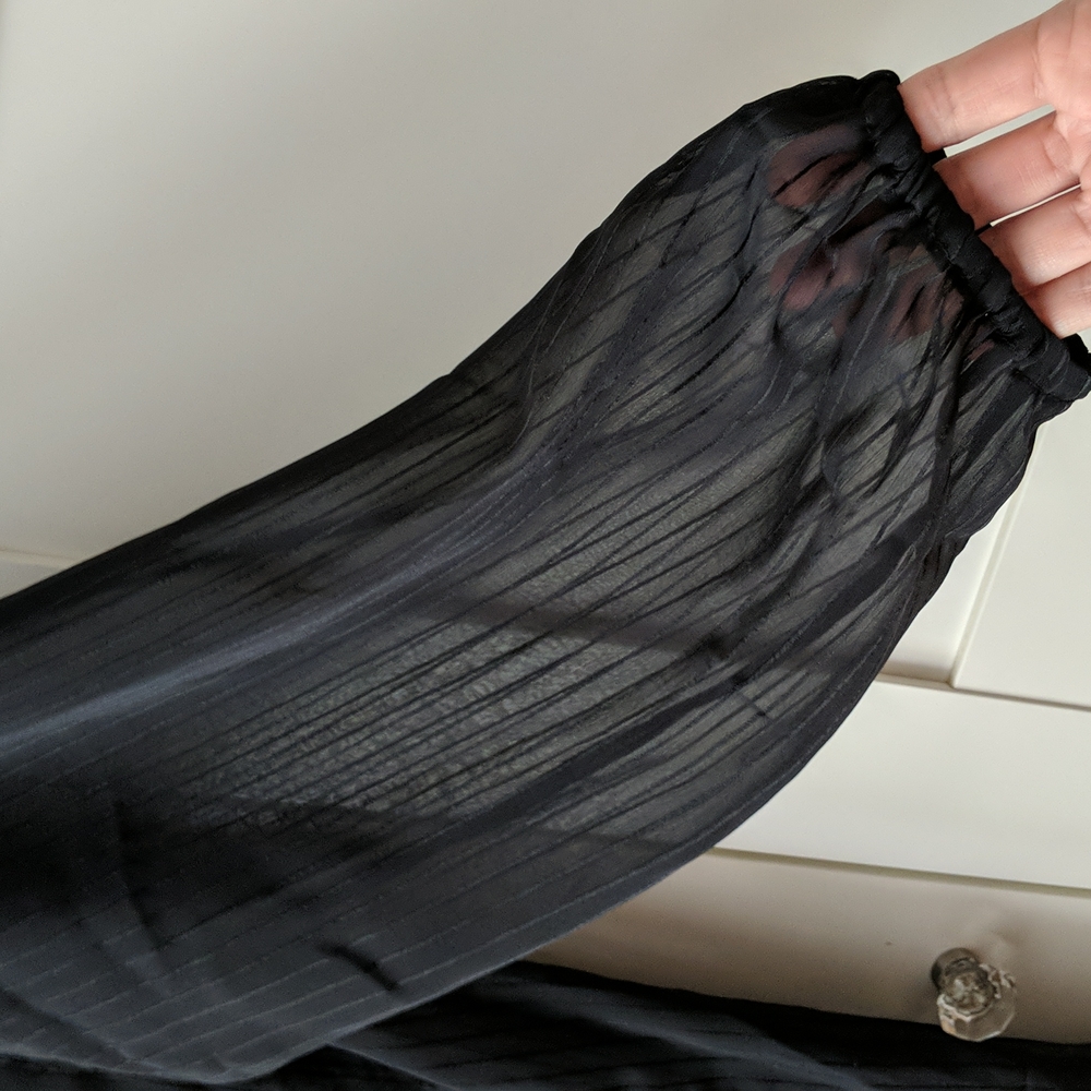 ❄️ 3/$30 Black Sheer Flowy Long Collar Button-Up Blouse Shirt Dress / Duster - Picture 9 of 11